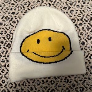 american eagle smiling hat